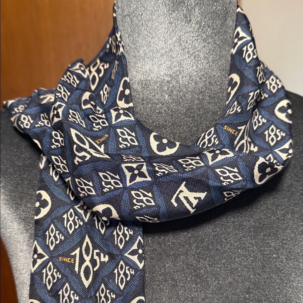 Louis Vuitton Blue and White Since 1854 Monogram Silk Bandeau Scarf - Picture 2 of 3